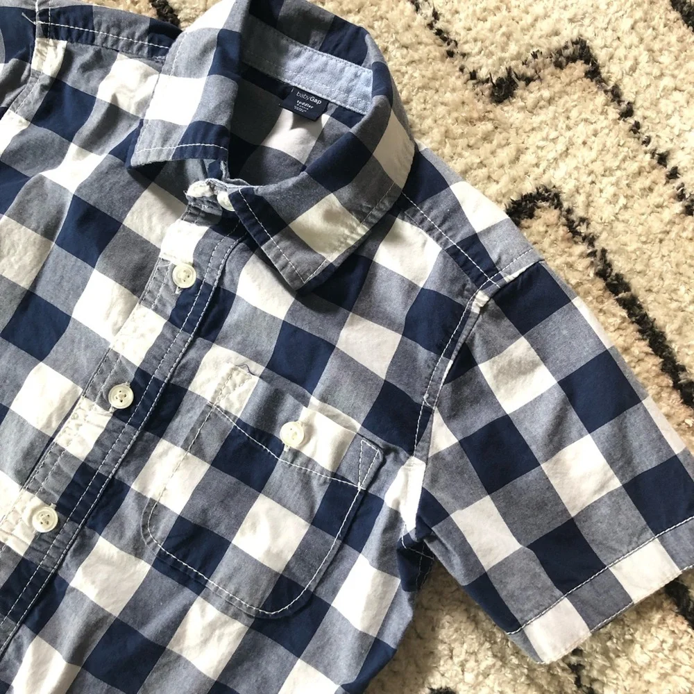 Baby Gap boys button down shirt